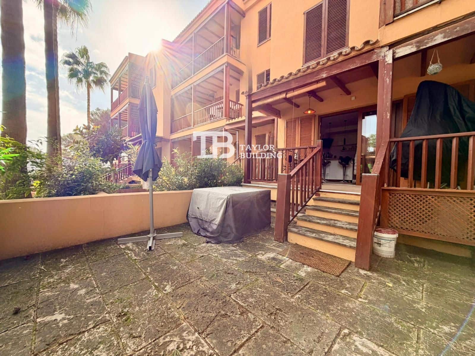 1 sovrum Lägenhet till salu i Santa Ponsa med pool - 335 000 € (Ref: 9559118)