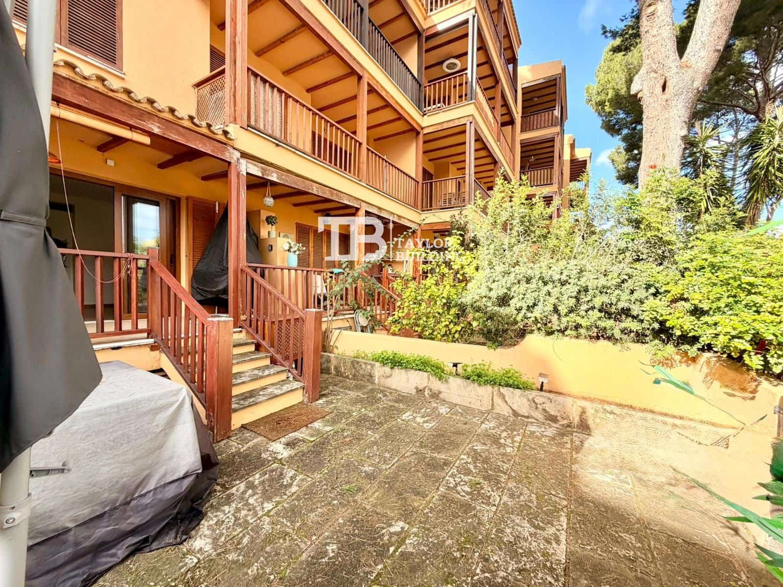 1 sovrum Lägenhet till salu i Santa Ponsa med pool - 335 000 € (Ref: 9559118)