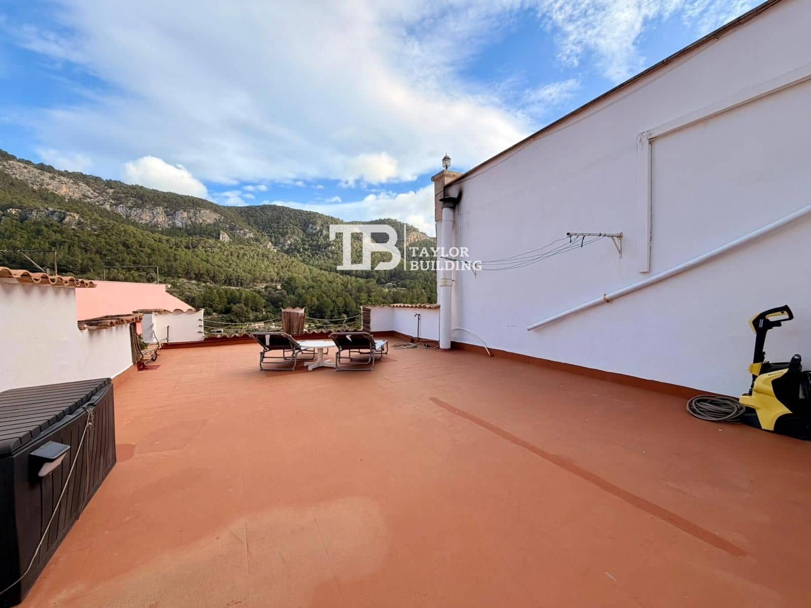 3 slaapkamer Villa te koop in Andratx met garage - € 430.000 (Ref: 9603287)