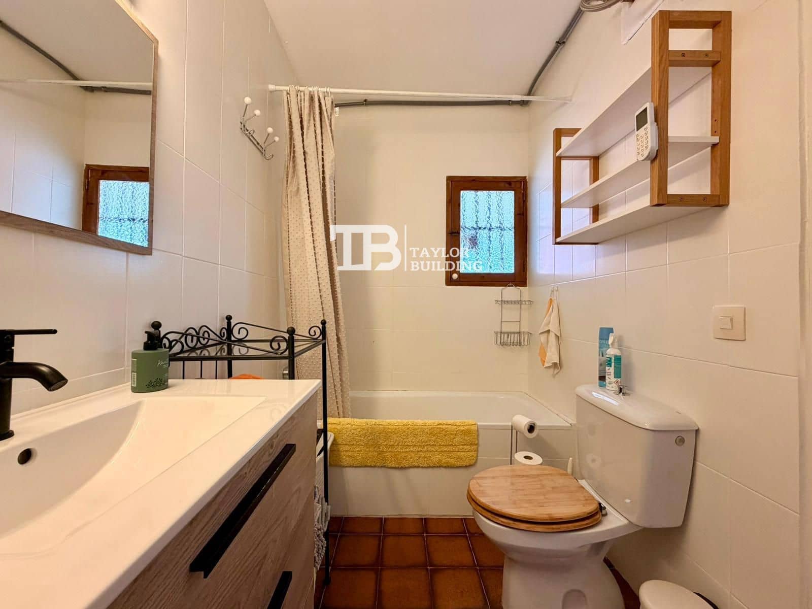 3 slaapkamer Villa te koop in Andratx met garage - € 430.000 (Ref: 9603287)