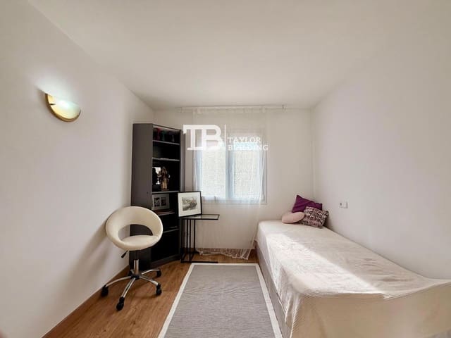 2 bedroom Flat for sale in Son Ferrer, Calvià with garage - € 364,000 (Ref: 9623176)