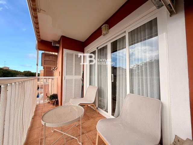 2 bedroom Flat for sale in Son Ferrer, Calvià with garage - € 364,000 (Ref: 9623176)