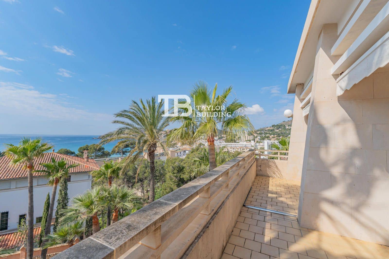 9 soveværelse Villa til salg i Peguera / Paguera med swimmingpool garage - € 3.900.000 (Ref: 9716711)