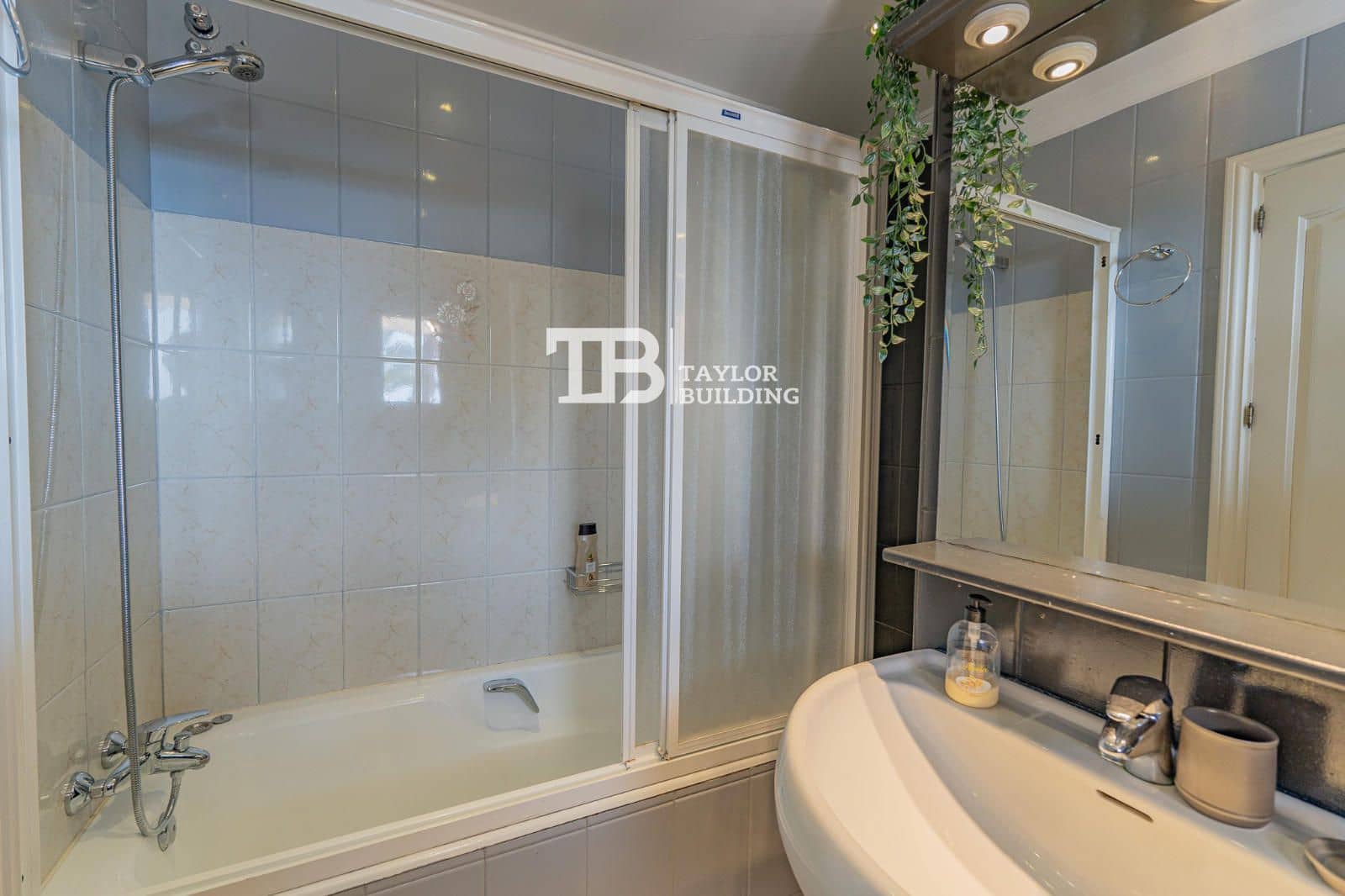 9 soveværelse Villa til salg i Peguera / Paguera med swimmingpool garage - € 3.900.000 (Ref: 9716711)