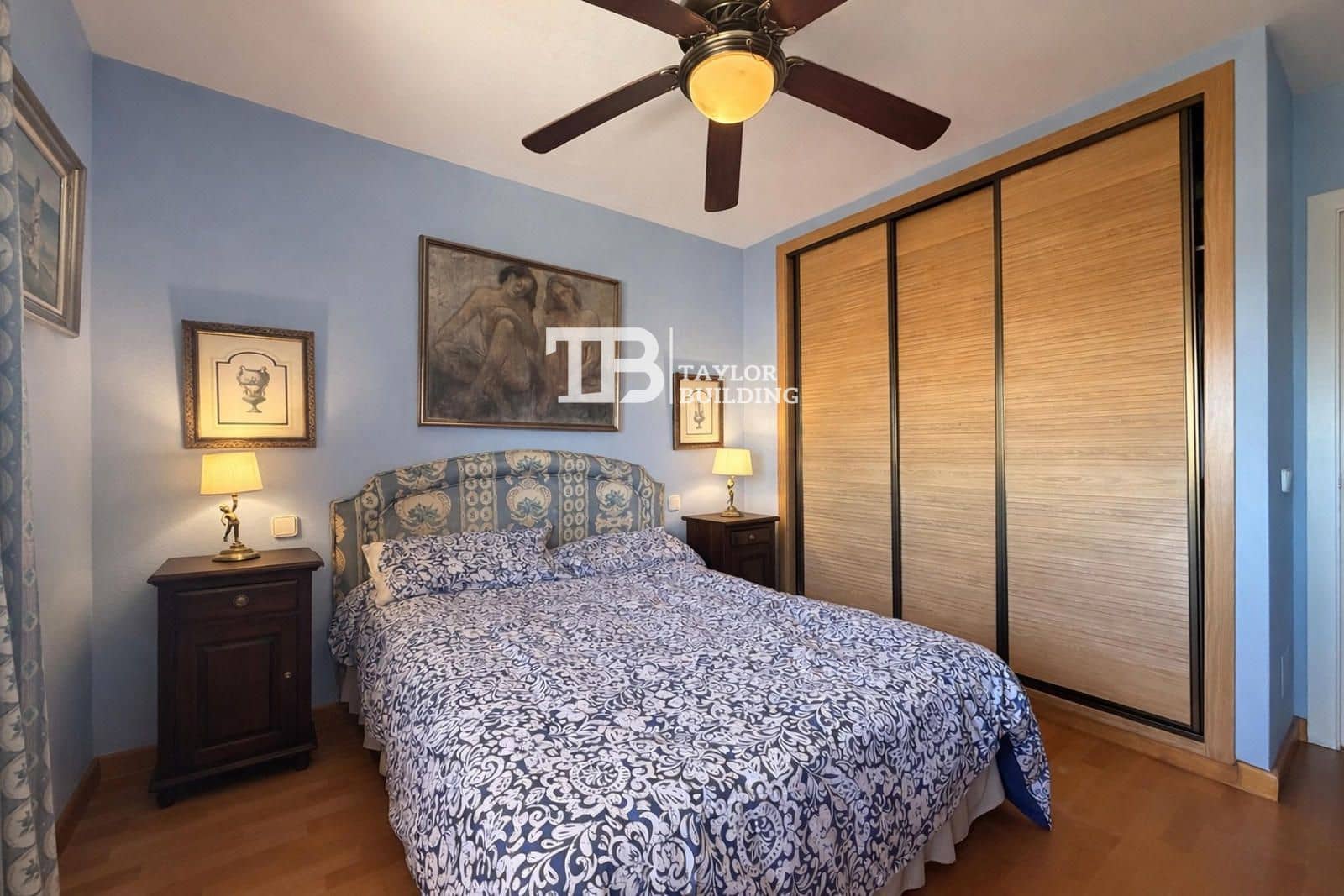 4 bedroom Townhouse for sale in Cala Mayor with pool garage - € 900,000 (Ref: 9734994)