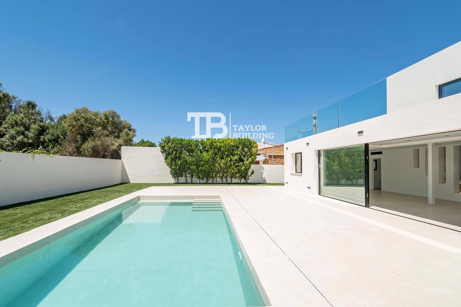 3 slaapkamer Villa te koop in Badia Gran met zwembad garage - € 1.645.000 (Ref: 9734995)