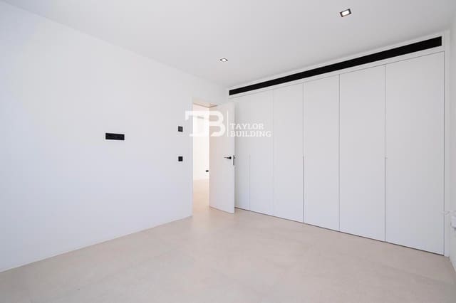 3 slaapkamer Villa te koop in Badia Gran, Llucmajor met zwembad garage - € 1.645.000 (Ref: 9734995)