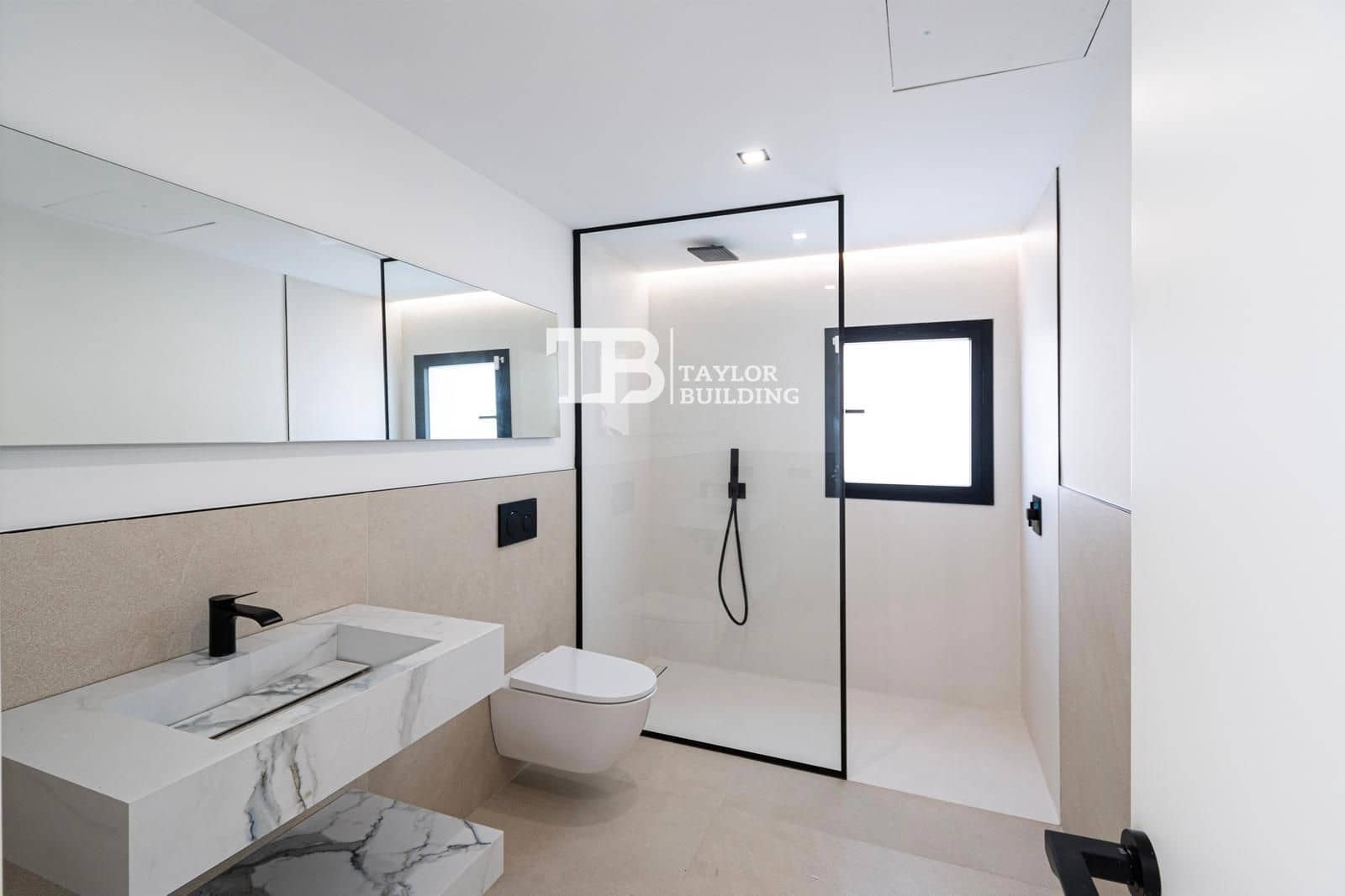 3 slaapkamer Villa te koop in Badia Gran met zwembad garage - € 1.645.000 (Ref: 9734995)