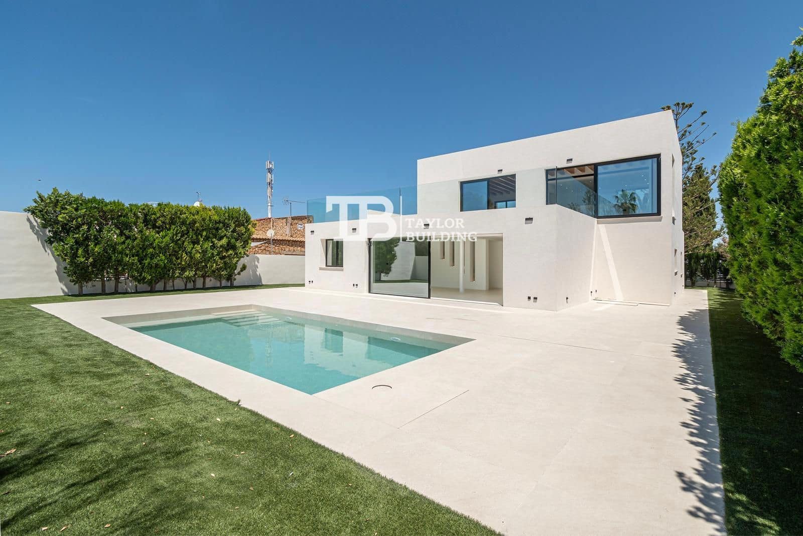 3 slaapkamer Villa te koop in Badia Gran met zwembad garage - € 1.645.000 (Ref: 9734995)