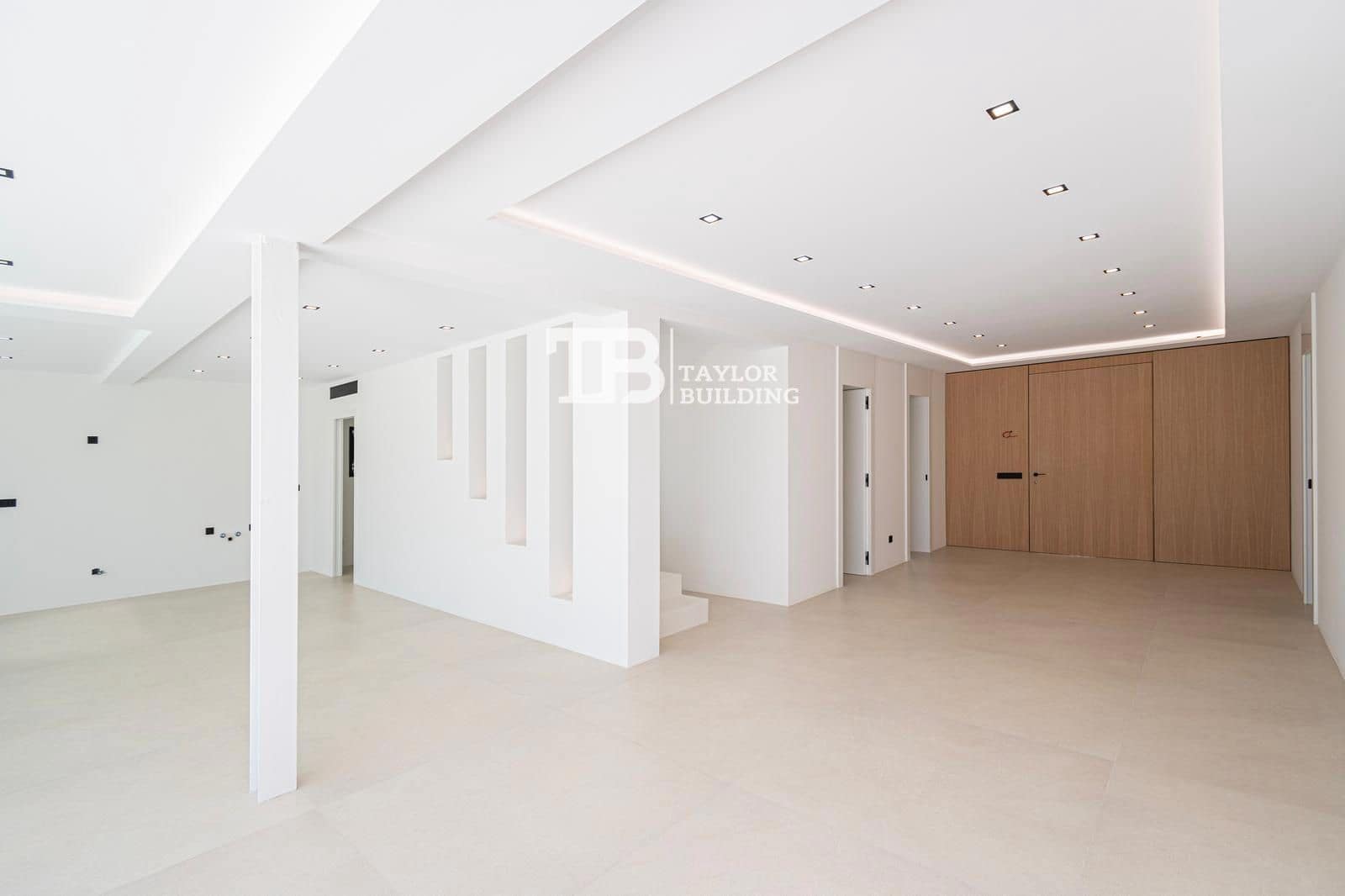 3 slaapkamer Villa te koop in Badia Gran met zwembad garage - € 1.645.000 (Ref: 9734995)