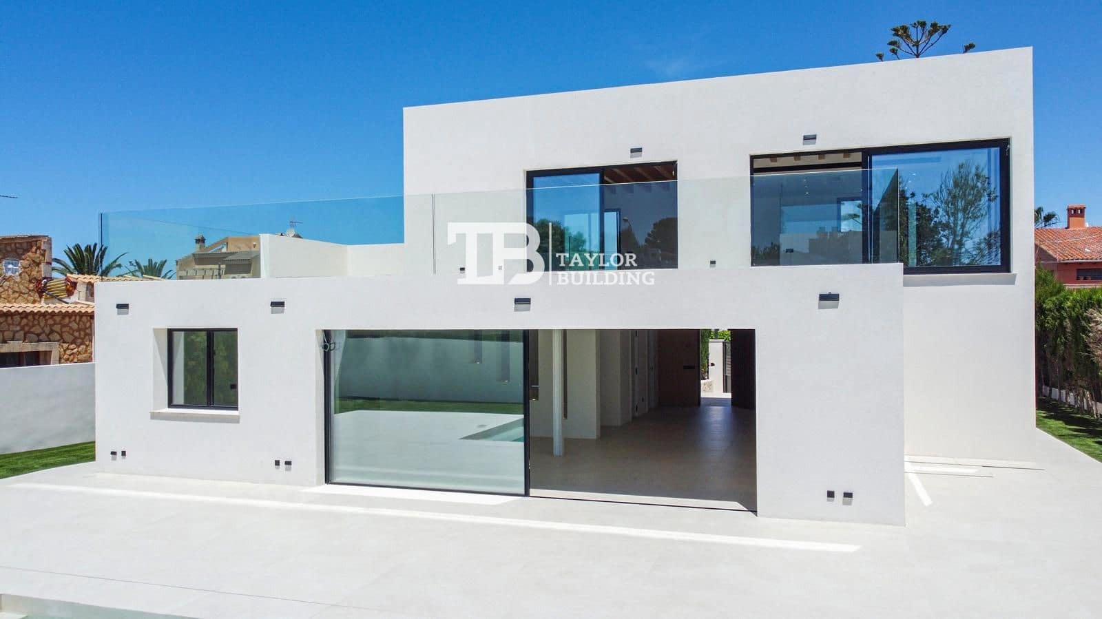 3 slaapkamer Villa te koop in Badia Gran met zwembad garage - € 1.645.000 (Ref: 9734995)