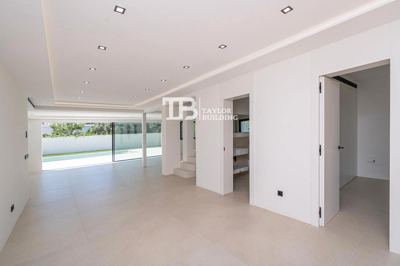 3 slaapkamer Villa te koop in Badia Gran met zwembad garage - € 1.645.000 (Ref: 9734995)