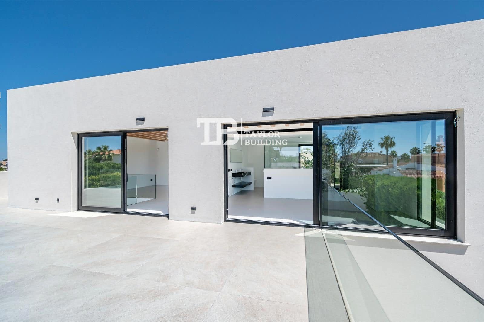 3 slaapkamer Villa te koop in Badia Gran met zwembad garage - € 1.645.000 (Ref: 9734995)