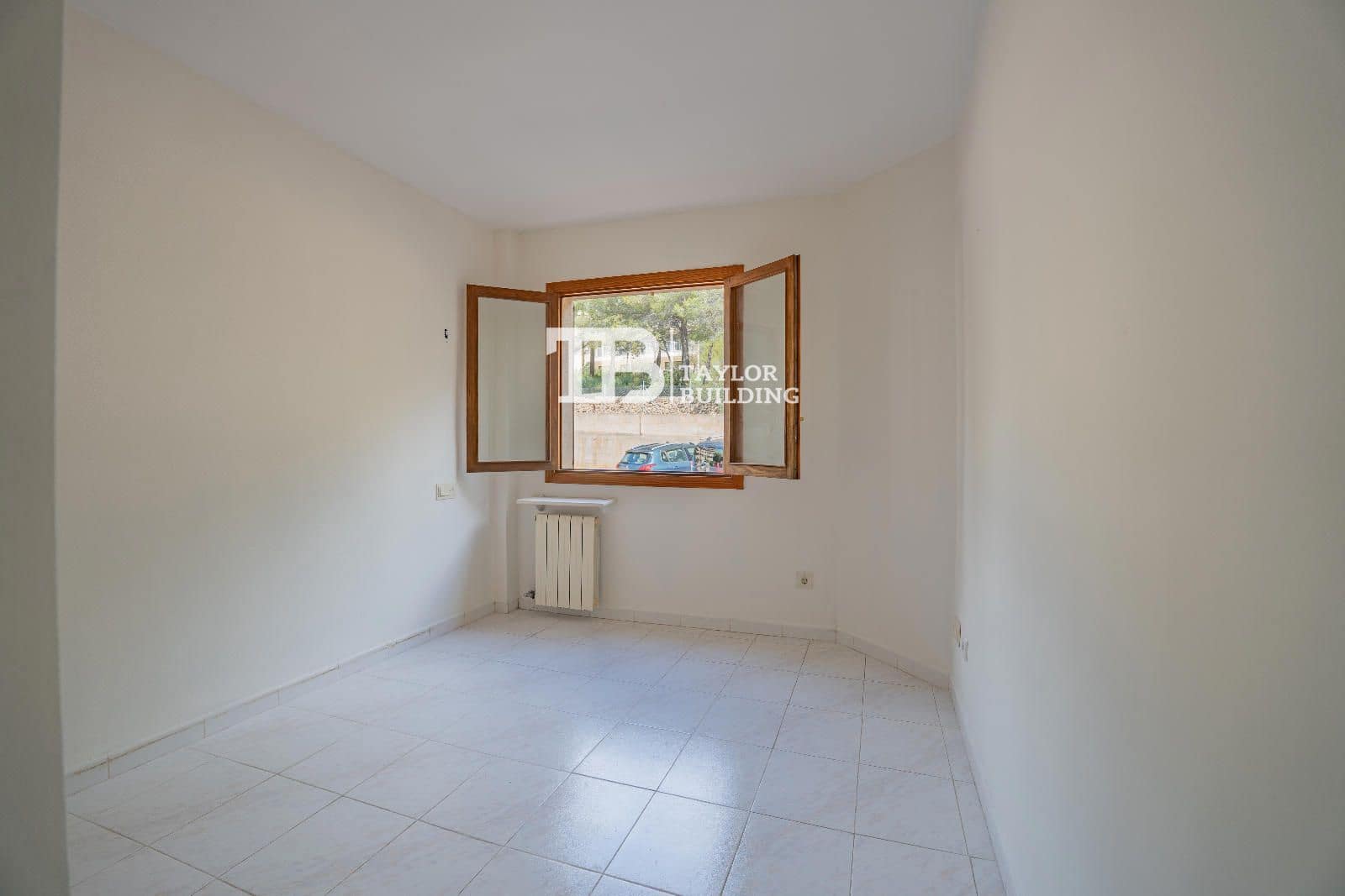 2 bedroom Flat for sale in Peguera / Paguera with pool garage - € 365,000 (Ref: 9736027)