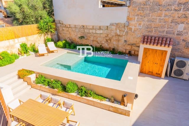 4 Zimmer Villa zu verkaufen in Muro mit Pool Garage - 995.000 € (Ref: 9740061)