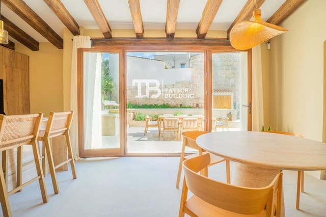 4 Zimmer Villa zu verkaufen in Muro mit Pool Garage - 995.000 € (Ref: 9740061)