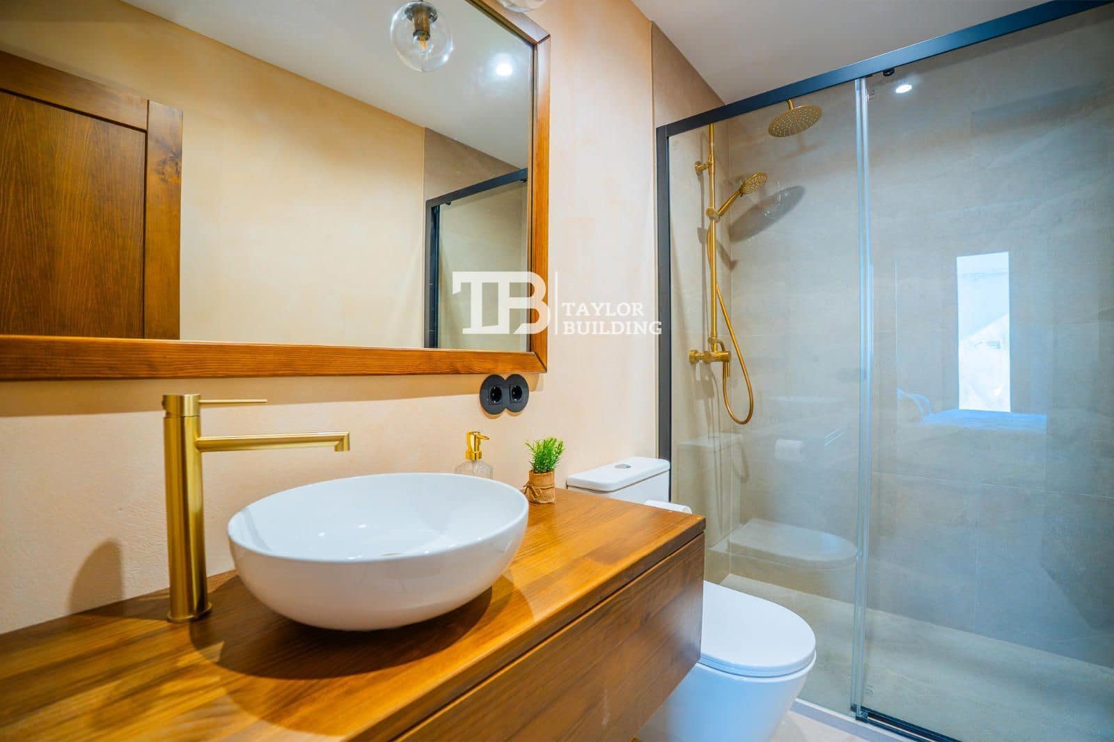 4 bedroom Villa for sale in Muro with pool garage - € 995,000 (Ref: 9740061)