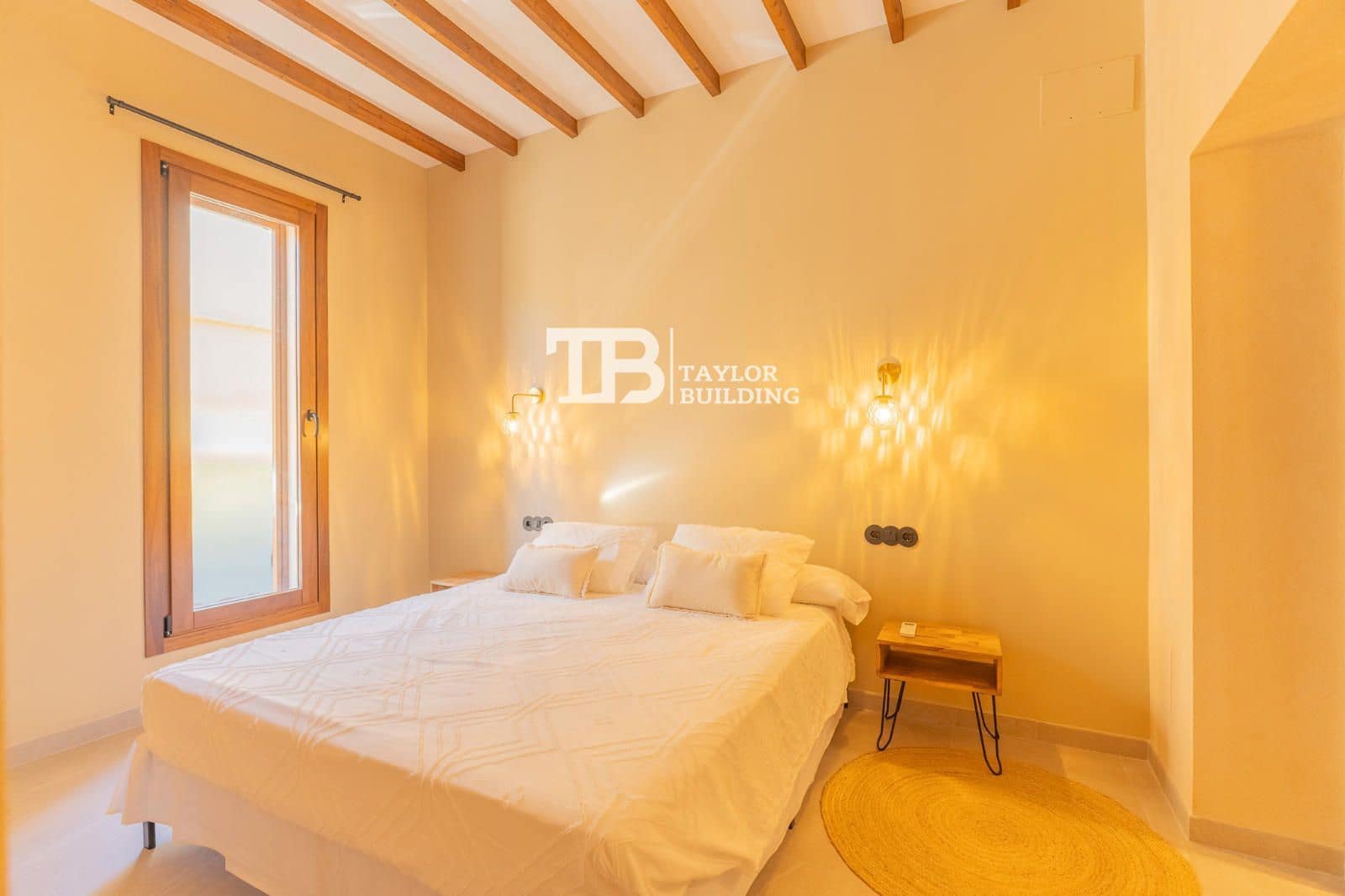 4 bedroom Villa for sale in Muro with pool garage - € 995,000 (Ref: 9740061)