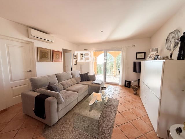 Piso de 2 habitaciones en Tolleric, Llucmajor en venta con piscina garaje - 399.000 € (Ref: 9776993)