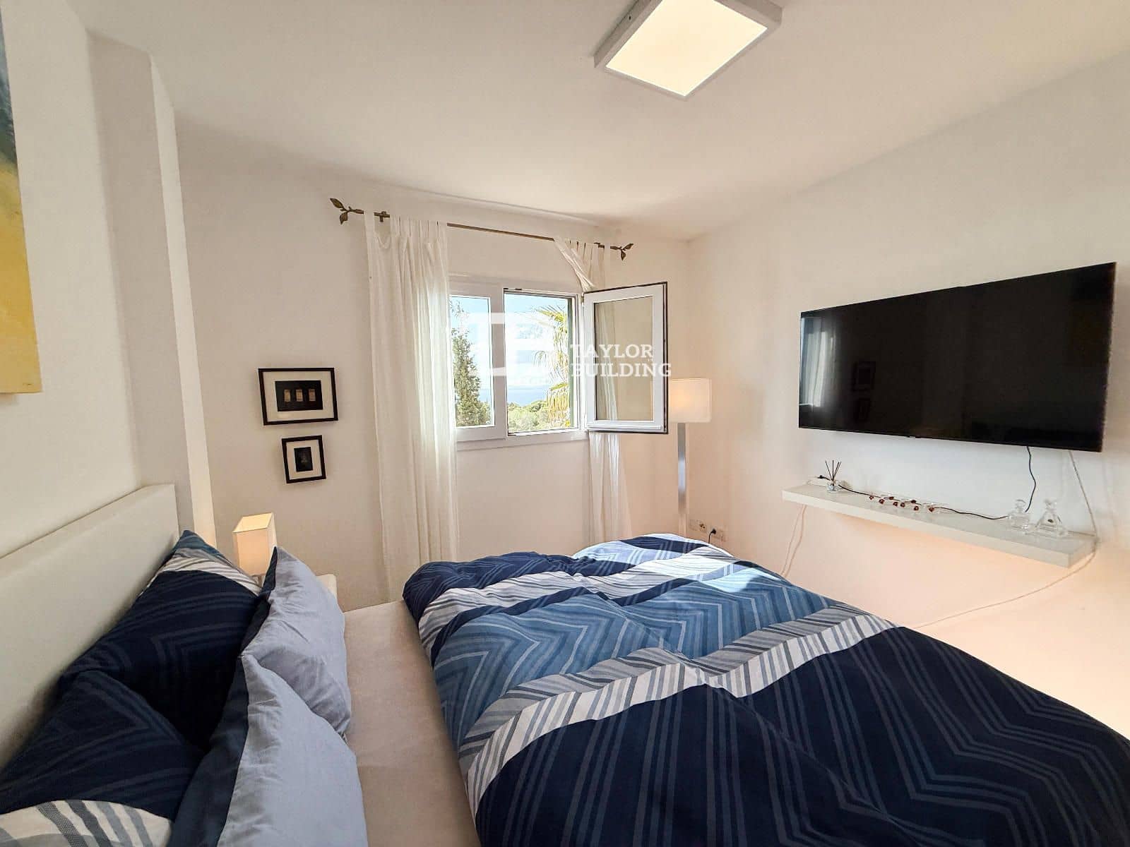 Piso de 2 habitaciones en Tolleric en venta con piscina garaje - 399.000 € (Ref: 9776993)