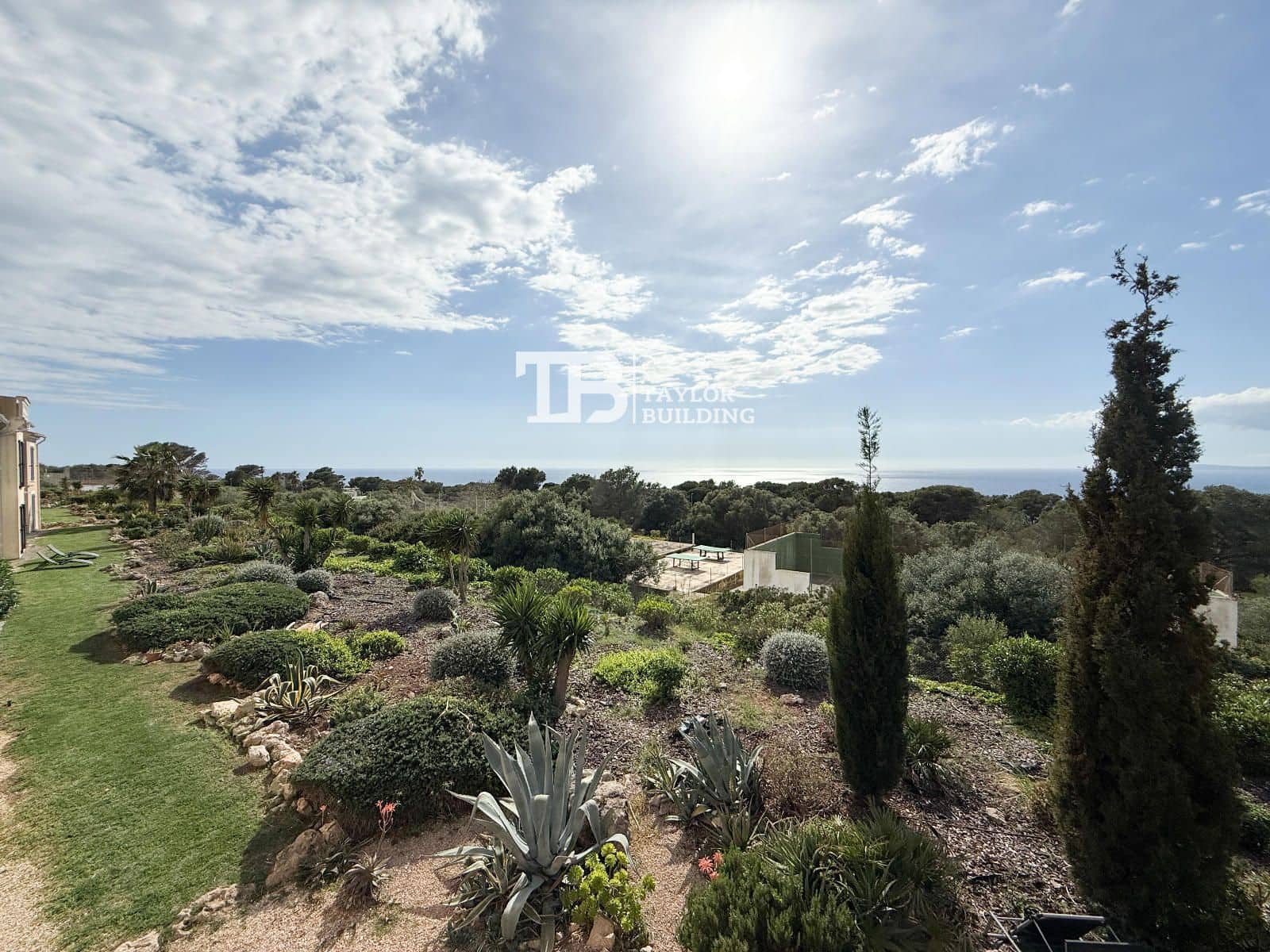 Piso de 2 habitaciones en Tolleric en venta con piscina garaje - 399.000 € (Ref: 9776993)