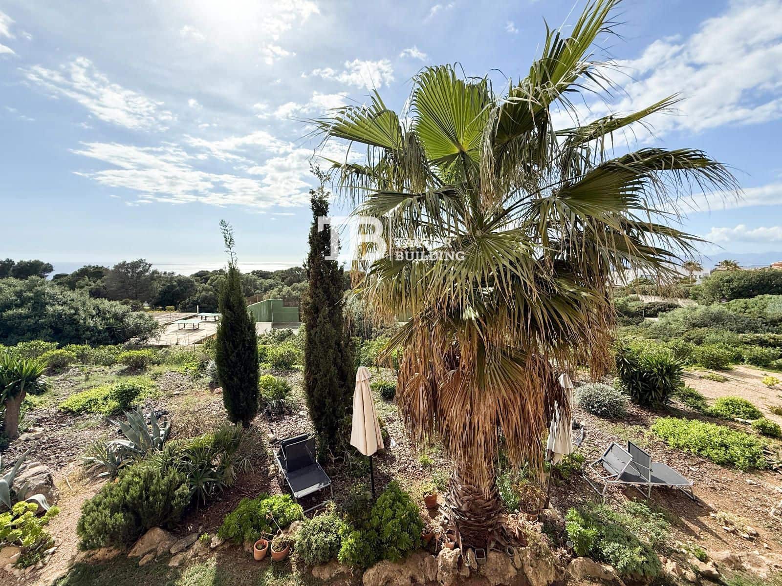 Piso de 2 habitaciones en Tolleric en venta con piscina garaje - 399.000 € (Ref: 9776993)