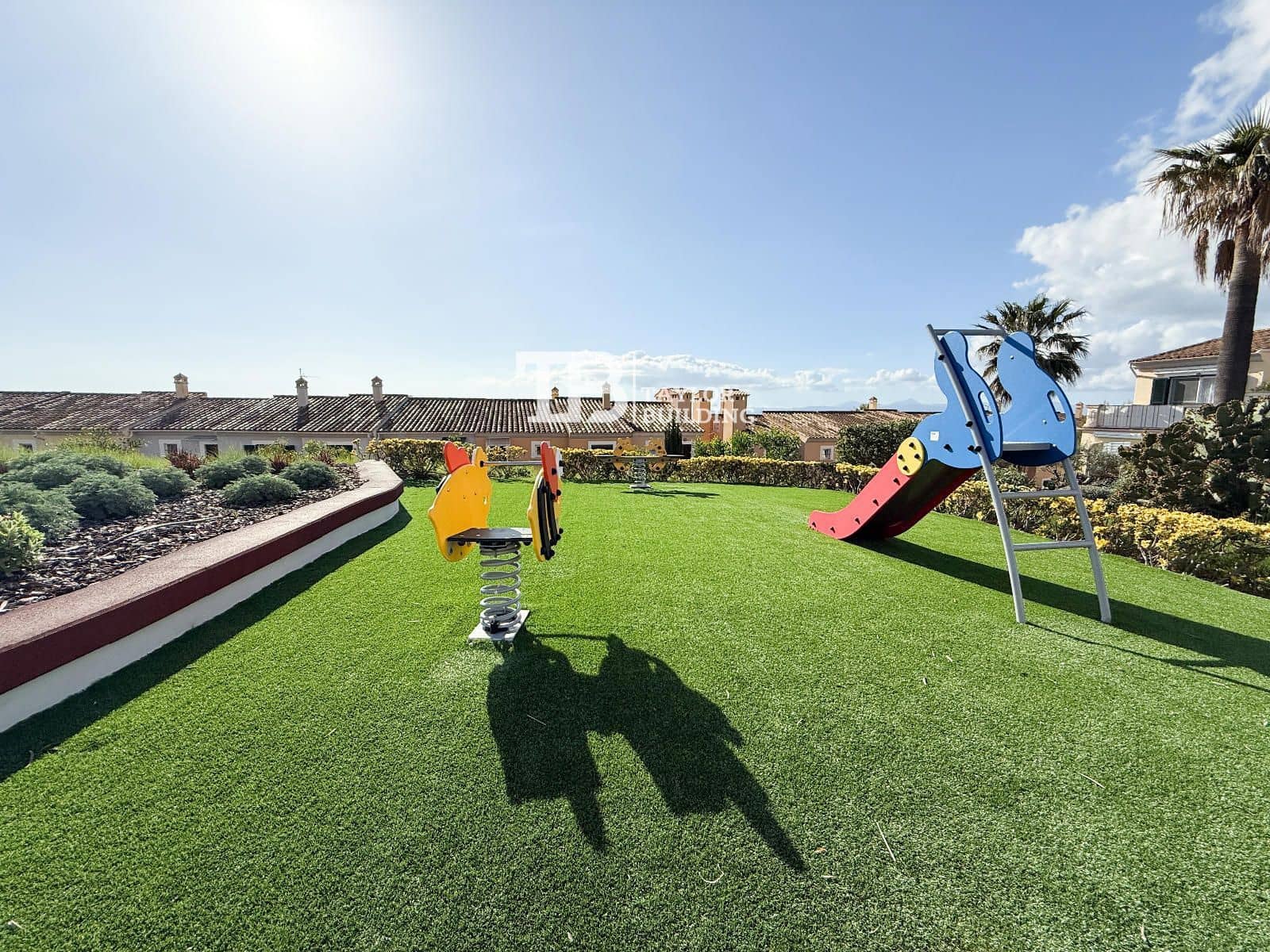 Piso de 2 habitaciones en Tolleric en venta con piscina garaje - 399.000 € (Ref: 9776993)