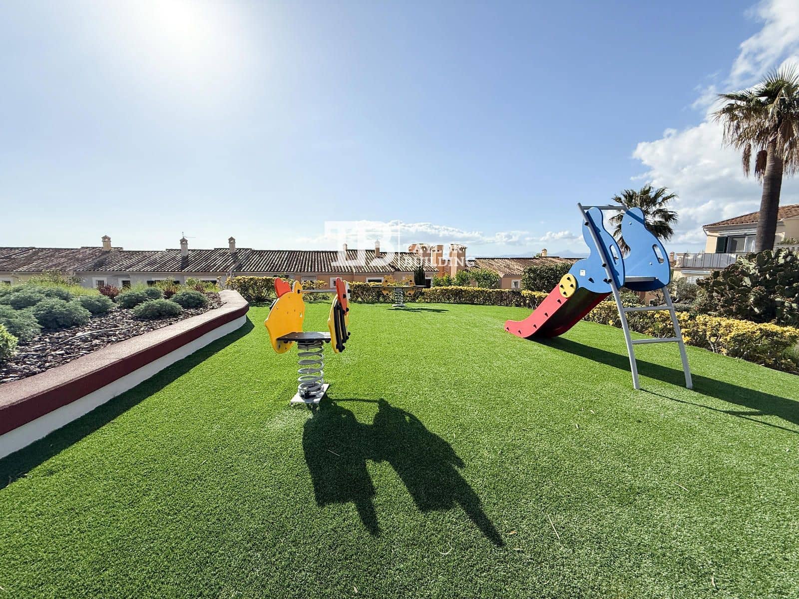 Piso de 2 habitaciones en Tolleric en venta con piscina garaje - 399.000 € (Ref: 9776993)