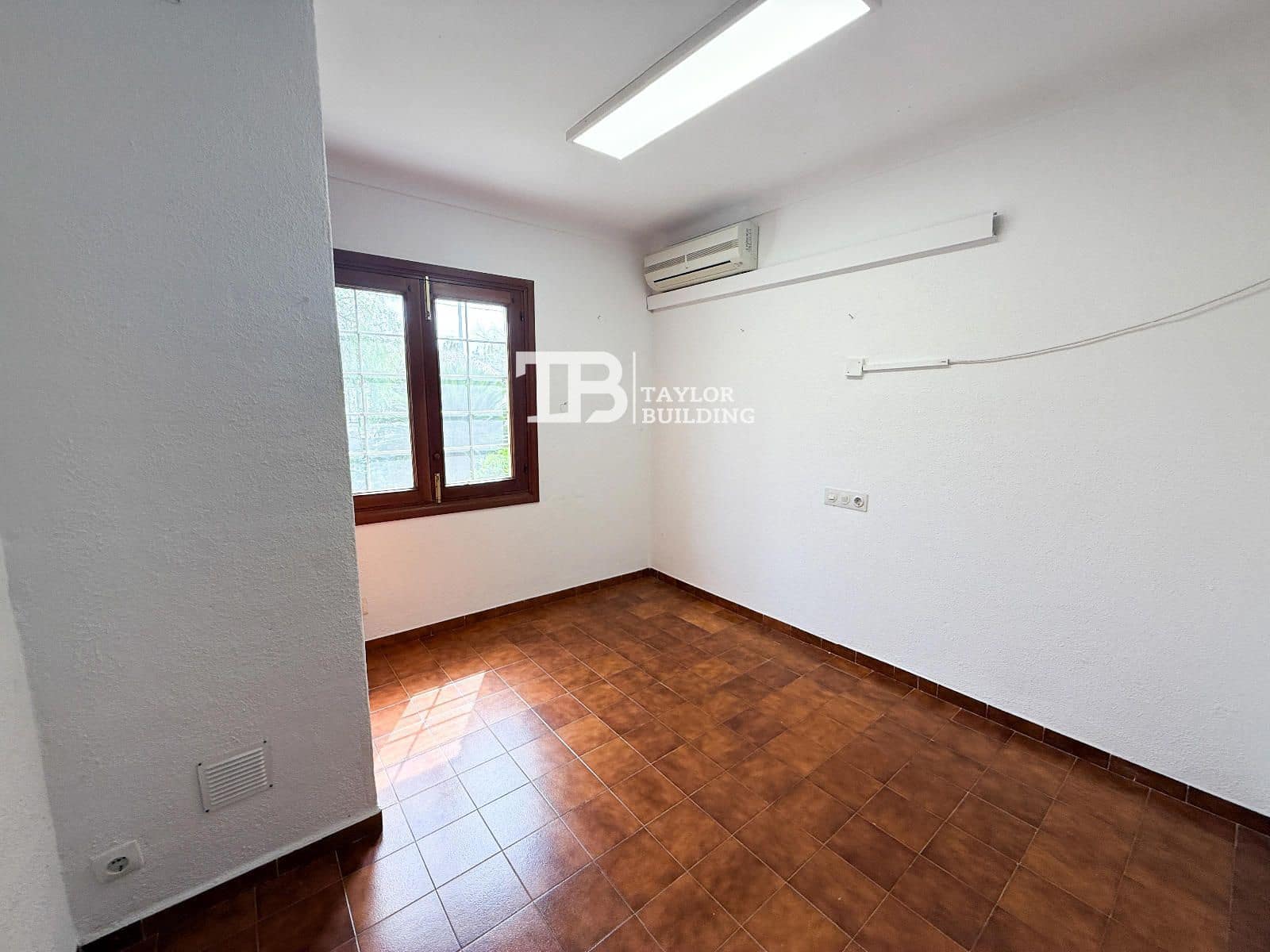 Chalet de 3 habitaciones en Palmanyola en venta con piscina garaje - 865.000 € (Ref: 9778534)