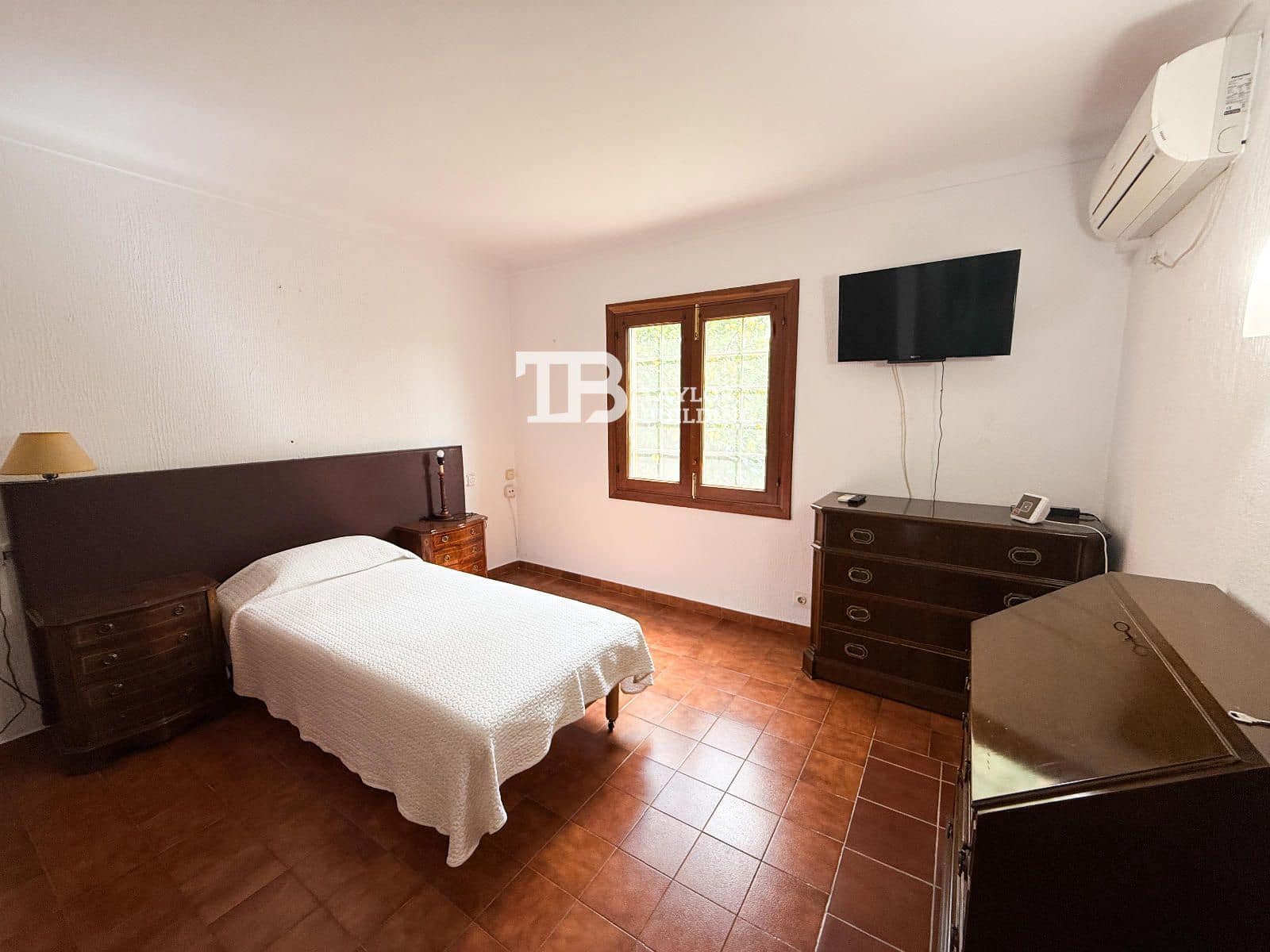 Chalet de 3 habitaciones en Palmanyola en venta con piscina garaje - 865.000 € (Ref: 9778534)