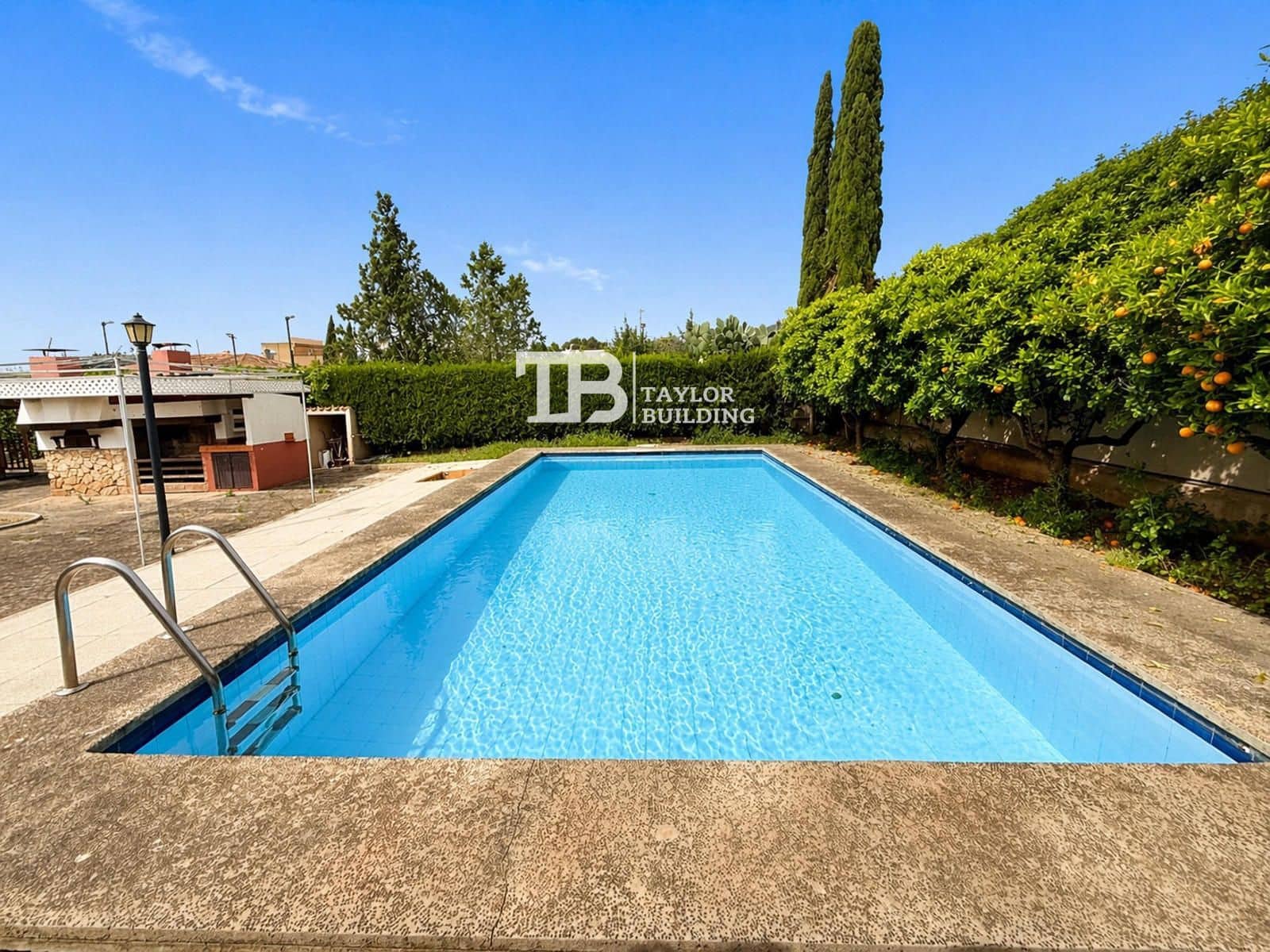 Chalet de 3 habitaciones en Palmanyola en venta con piscina garaje - 865.000 € (Ref: 9778534)