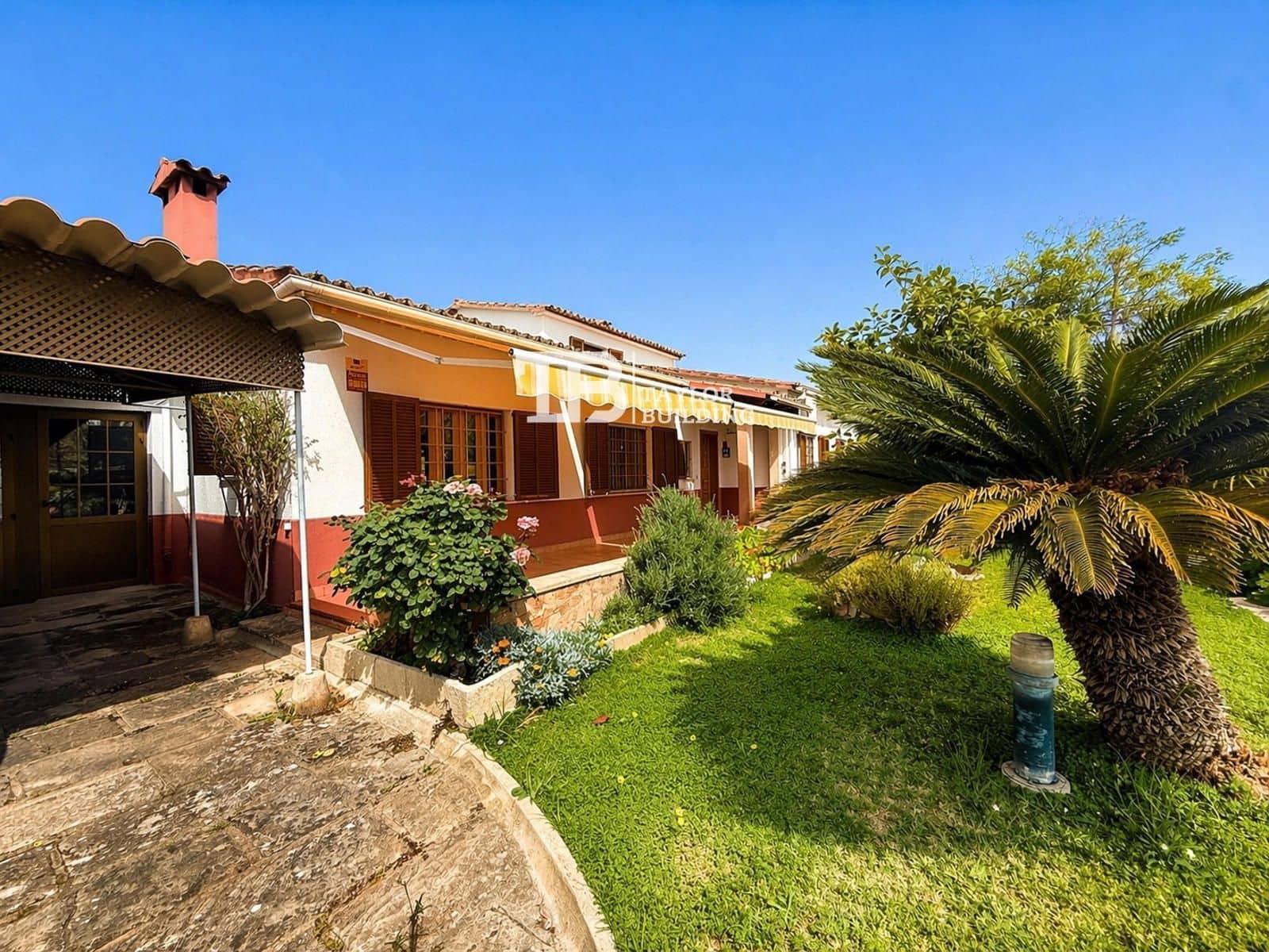 Chalet de 3 habitaciones en Palmanyola en venta con piscina garaje - 865.000 € (Ref: 9778534)