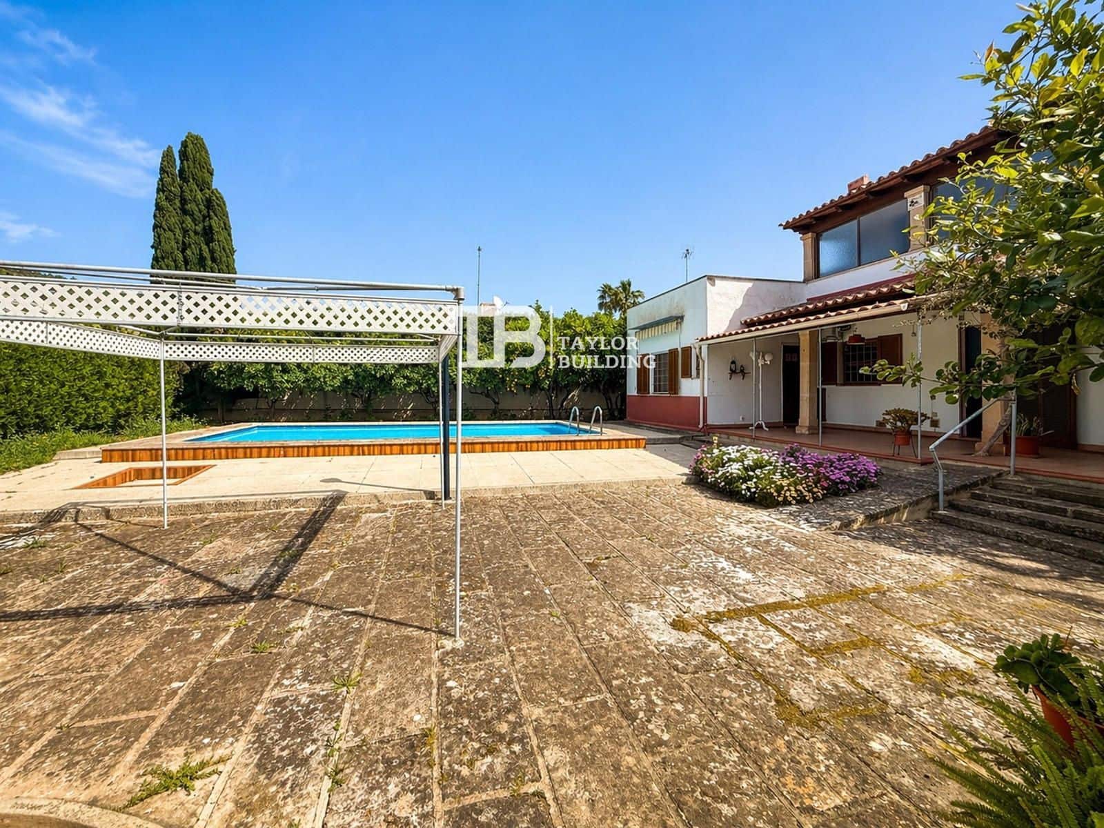 Chalet de 3 habitaciones en Palmanyola en venta con piscina garaje - 865.000 € (Ref: 9778534)