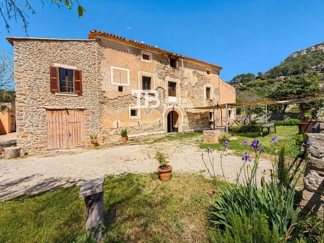 8 soveværelse Villa til salg i Puigpunyent med garage - € 7.500.000 (Ref: 9793749)