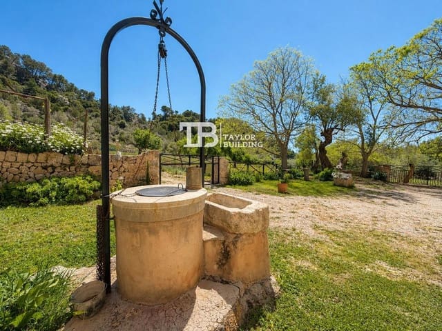 8 soveværelse Villa til salg i Puigpunyent med garage - € 7.500.000 (Ref: 9793749)