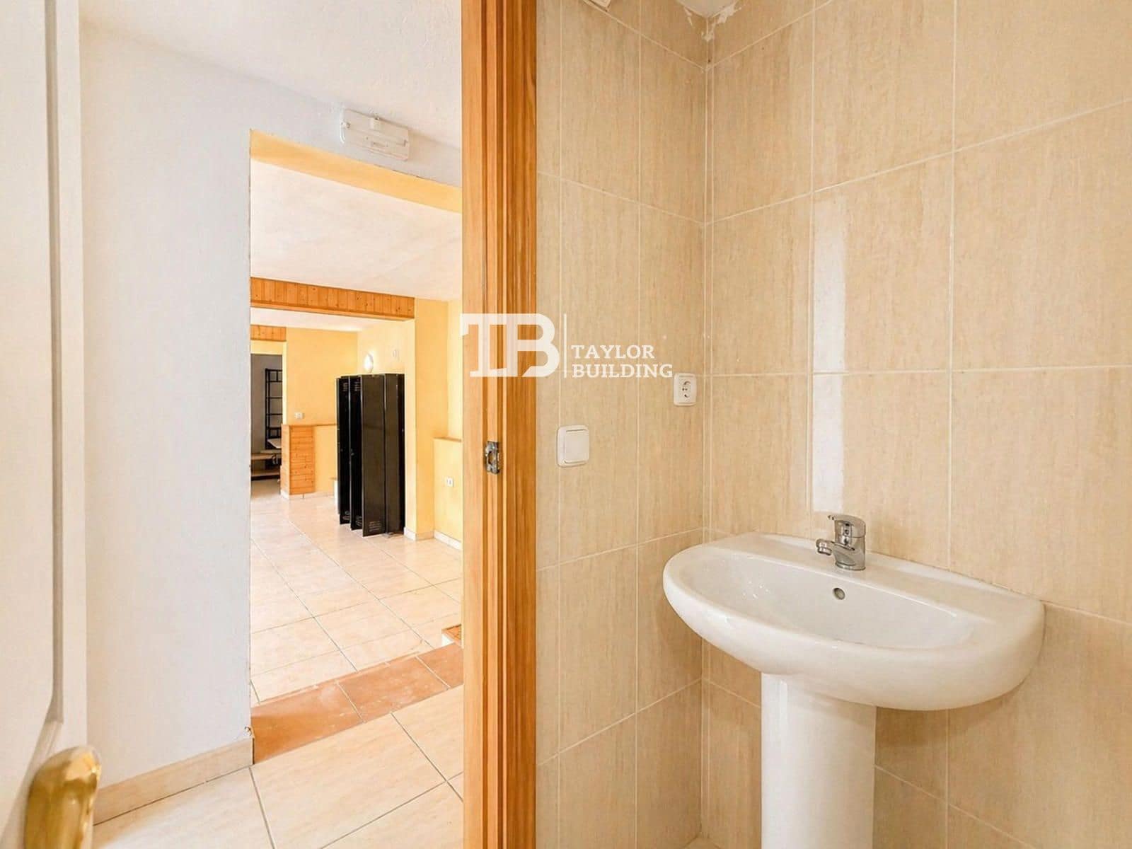 Local Comercial en Calvià en venta - 320.000 € (Ref: 9805514)