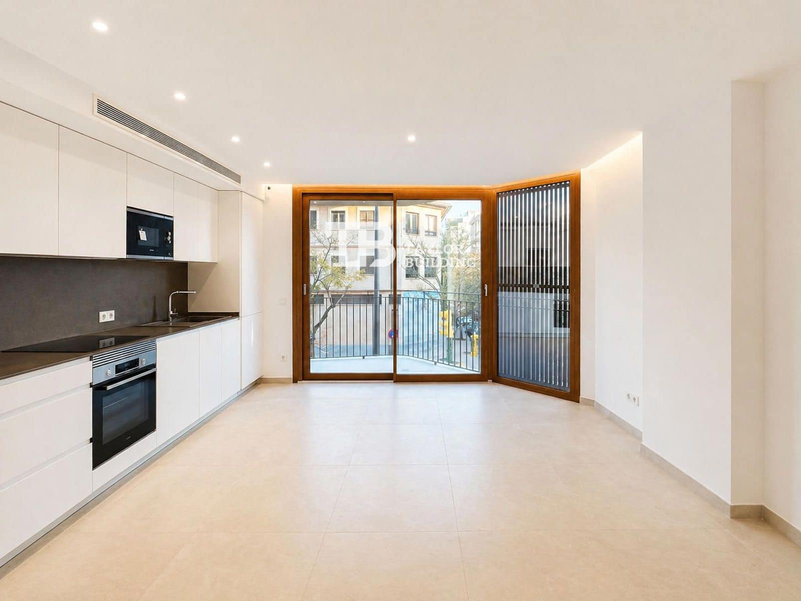 Appartement de 3 chambres à louer à Palma de Mallorca - 2 500 € (Ref: 9810452)