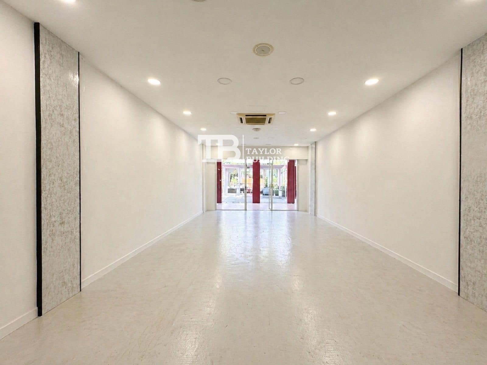 Kommersiell till salu i Bendinat med garage - 395 000 € (Ref: 9816468)