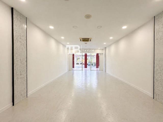 Kommersiell till salu i Bendinat, Calvià med garage - 395 000 € (Ref: 9816468)