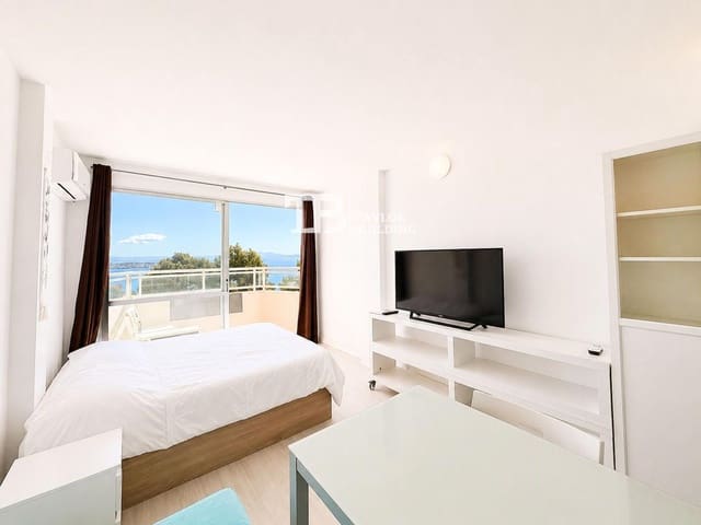 Lejlighed til salg i Illetas, Calvià med swimmingpool - € 260.000 (Ref: 9827721)
