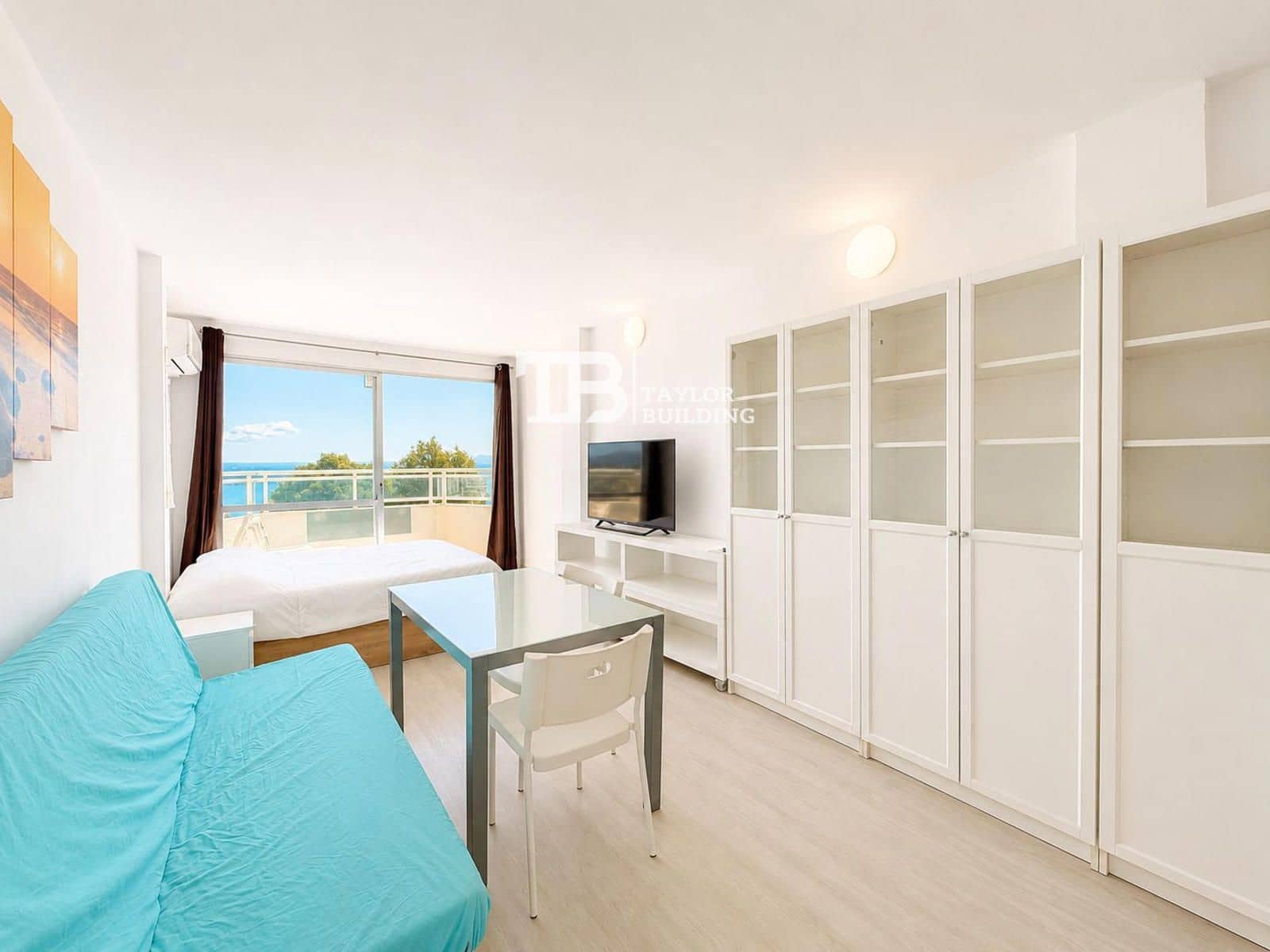 Flat for sale in Illetas with pool - € 280,000 (Ref: 9827721)