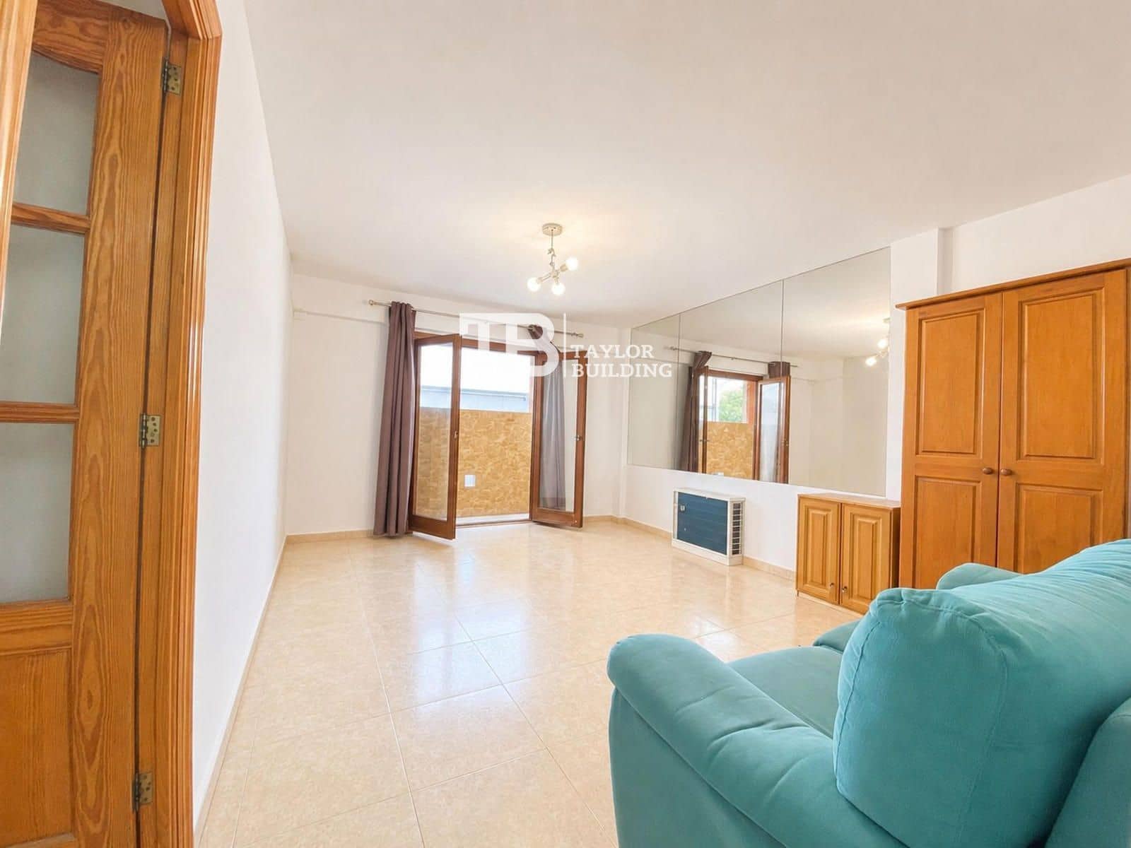 3 bedroom Flat for sale in Palma de Mallorca - € 360,000 (Ref: 9838339)