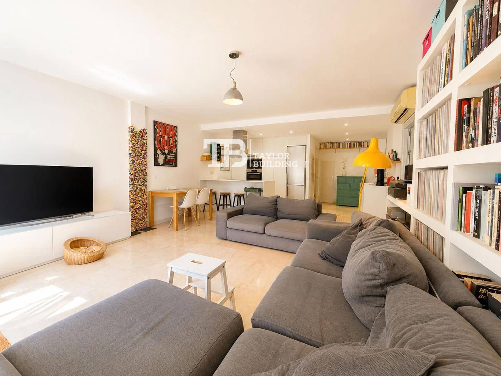 3 bedroom Flat for sale in Andratx with pool garage - € 498,000 (Ref: 9841907)