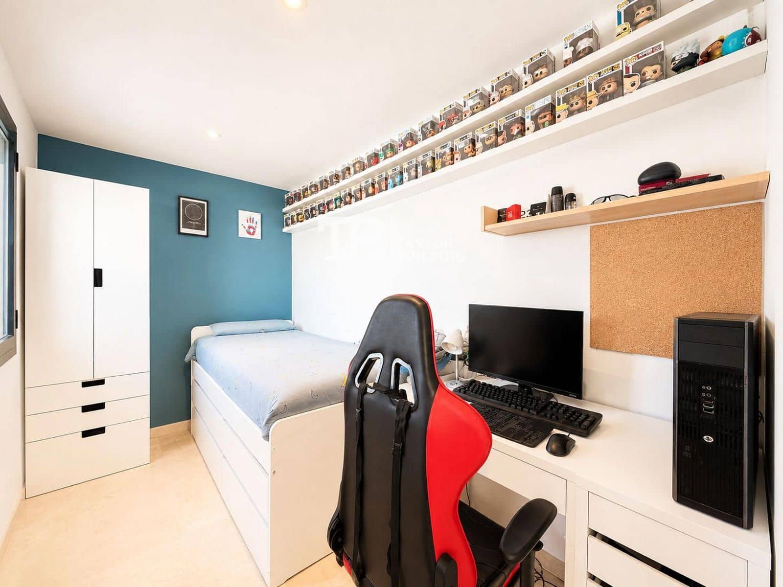 3 bedroom Flat for sale in Andratx with pool garage - € 498,000 (Ref: 9841907)