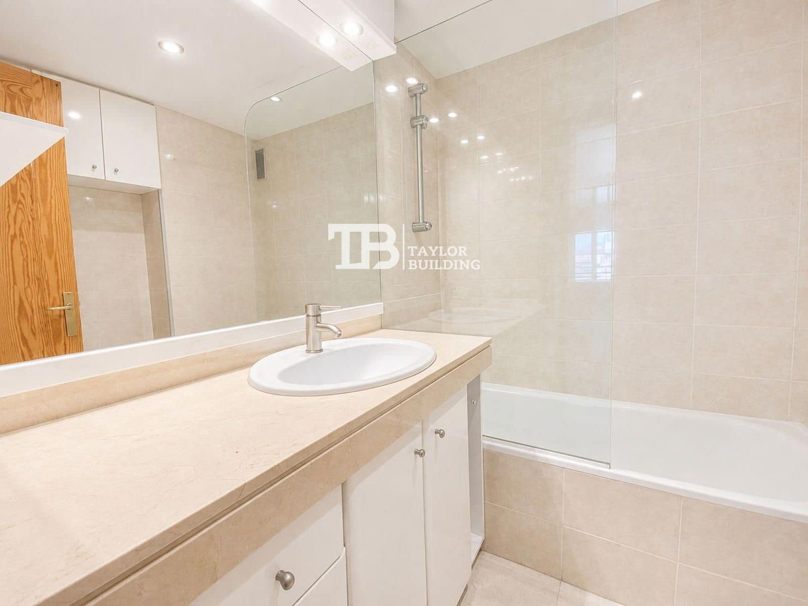 3 chambre Appartement à vendre à Palma de Mallorca - 450 000 € (Ref: 9849774)