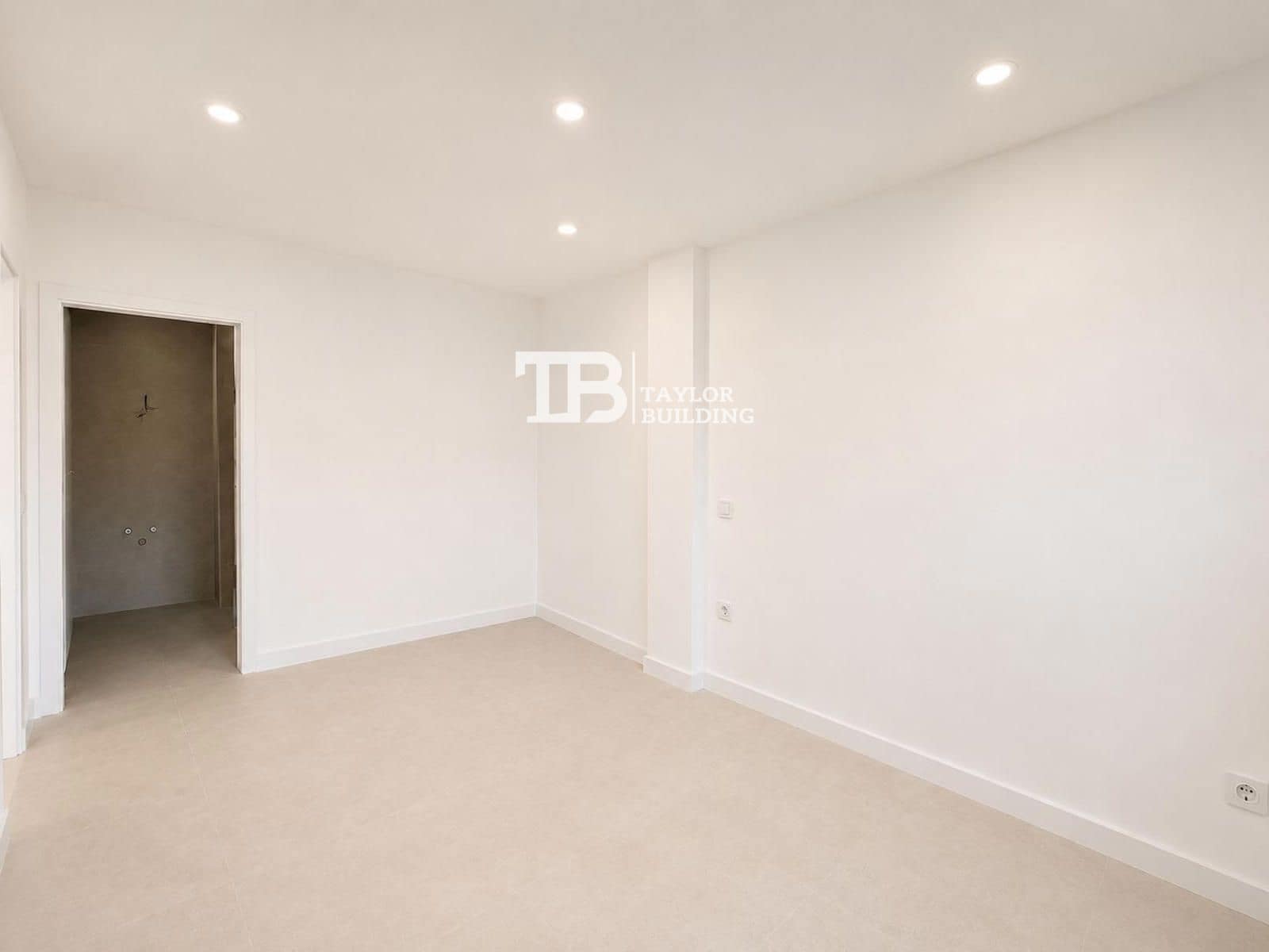 1 bedroom Flat for sale in Son Ferrer - € 315,000 (Ref: 9858327)