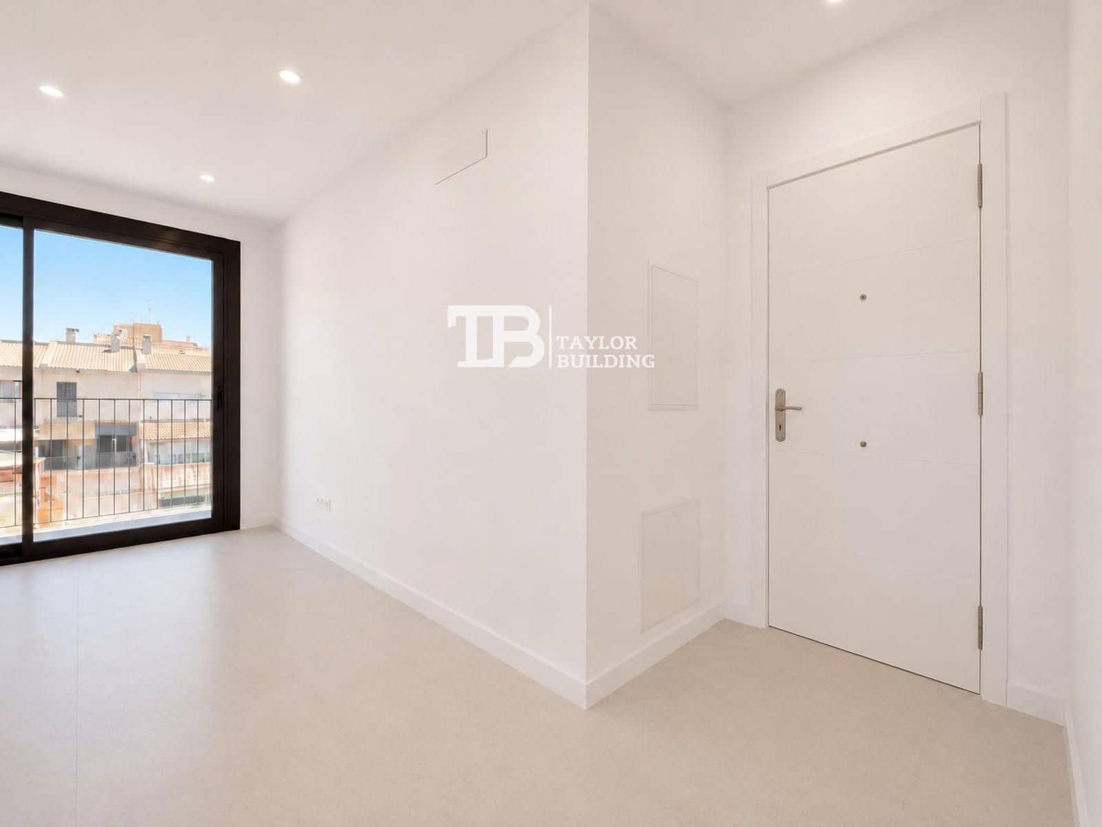 2 bedroom Flat for sale in Son Ferrer - € 329,000 (Ref: 9858329)