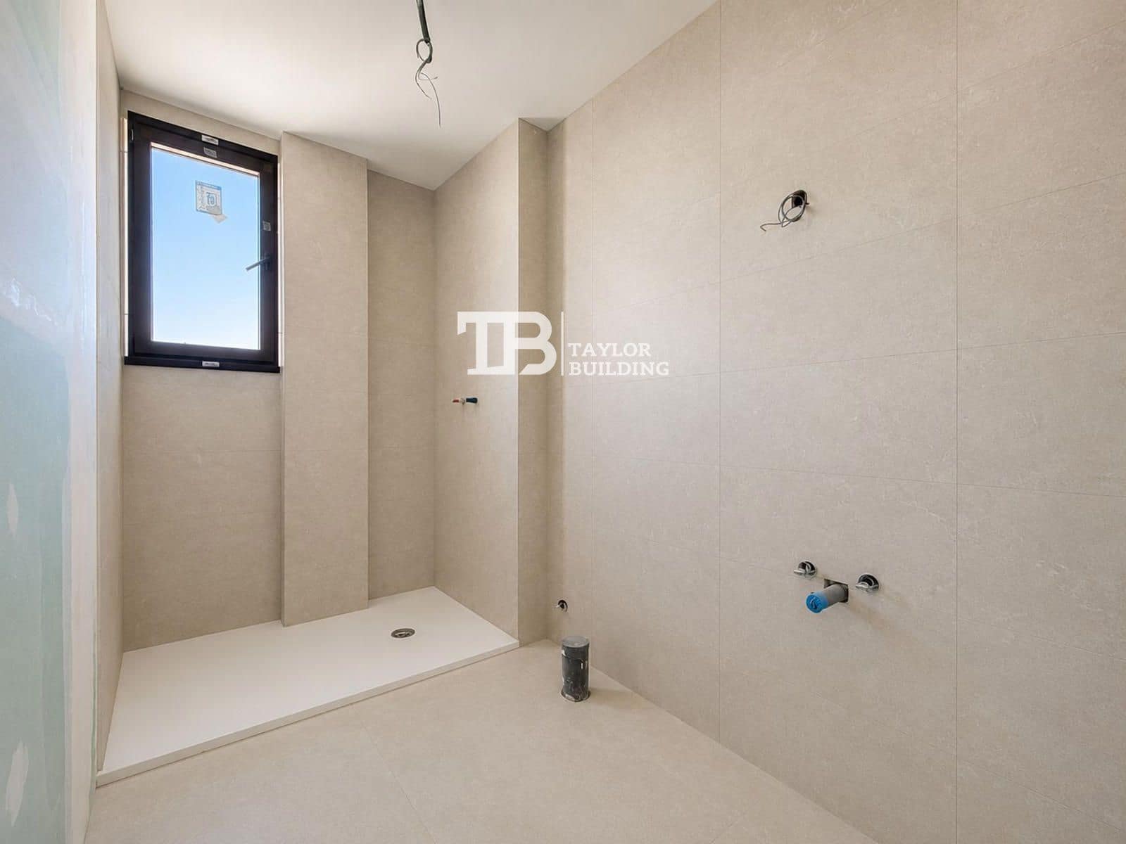 2 bedroom Flat for sale in Son Ferrer - € 329,000 (Ref: 9858329)