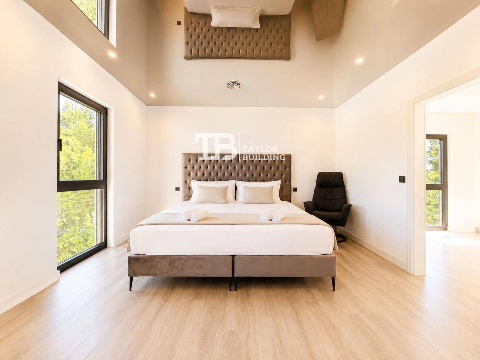 4 slaapkamer Villa te koop in Santa Ponsa met zwembad garage - € 2.990.000 (Ref: 9863703)