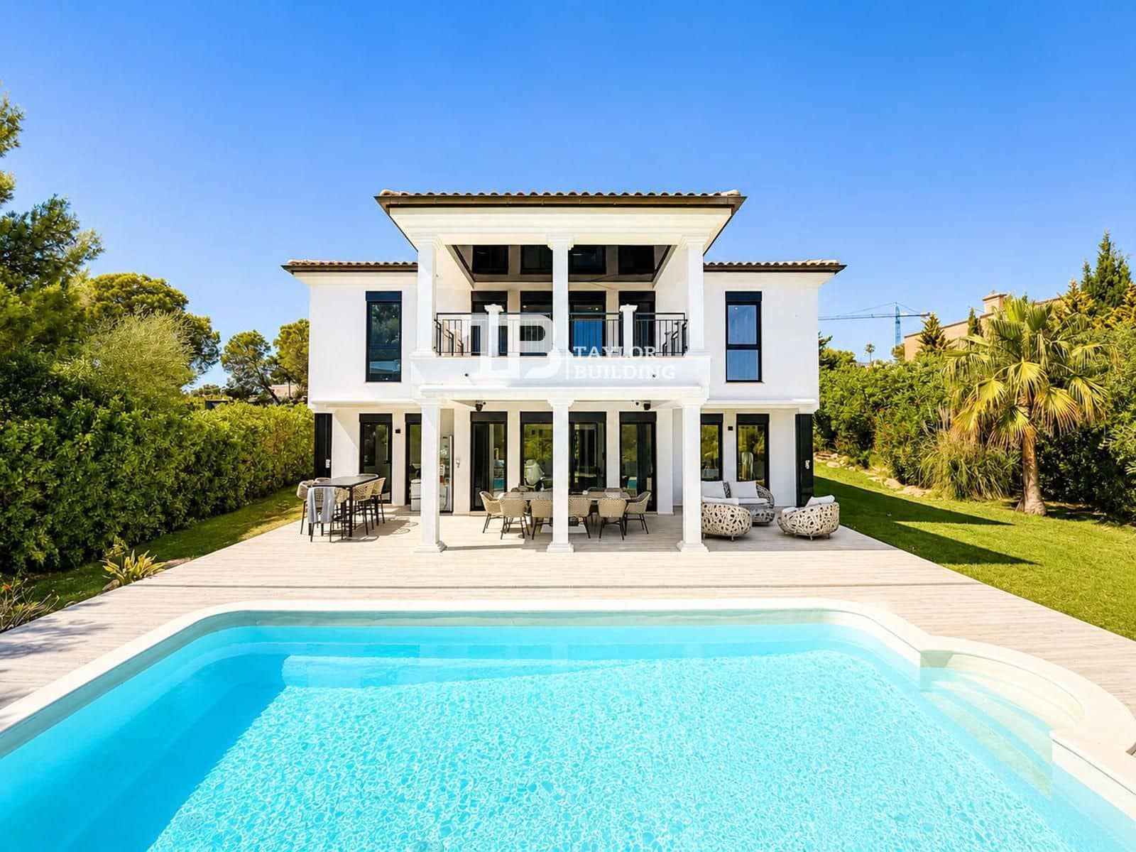 4 slaapkamer Villa te koop in Santa Ponsa met zwembad garage - € 2.990.000 (Ref: 9863703)